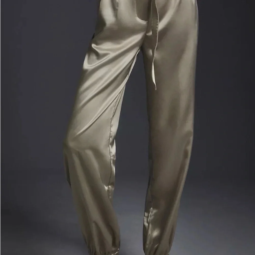 Maeve Satin Jogger Pants in Cream - Picture 3 of 7